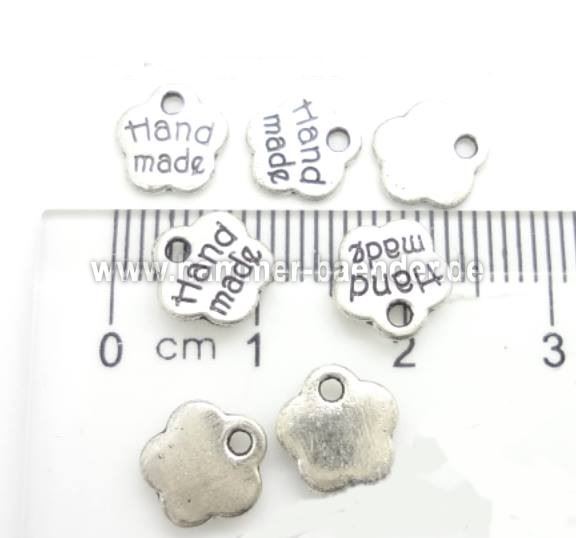 Verschiedene Handmade Made with Love Anhänger