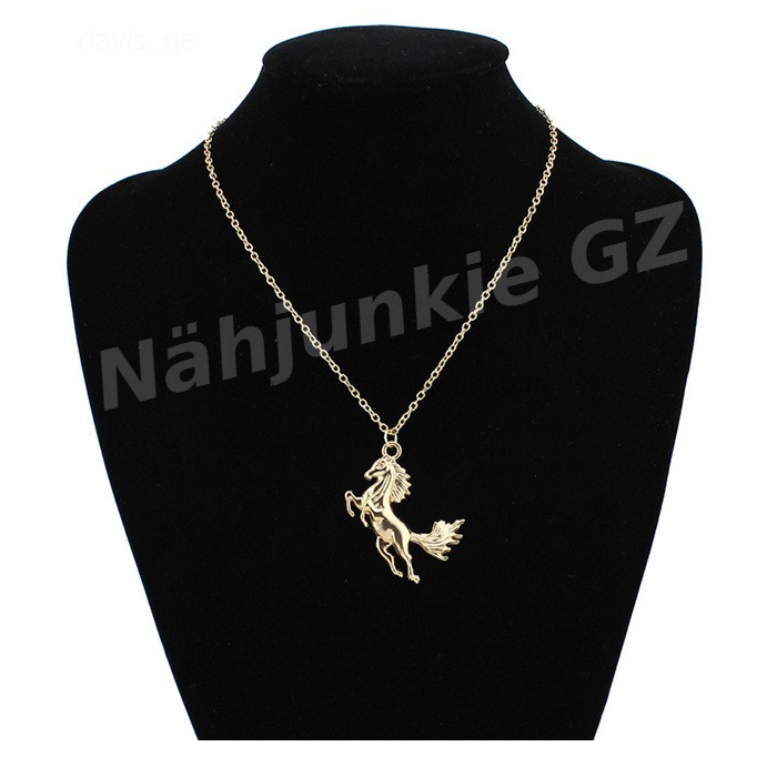 18k gold-plated necklace with elegant horse pendant