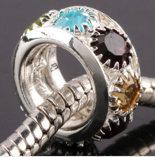 Bead versilbert mit buntem Strass