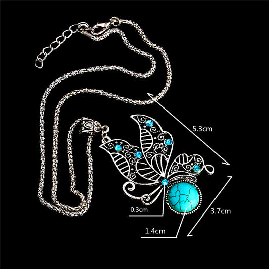 Strassbesetzte Schmetterlingskette | Türkisfarbene Eleganz, Nickelfrei