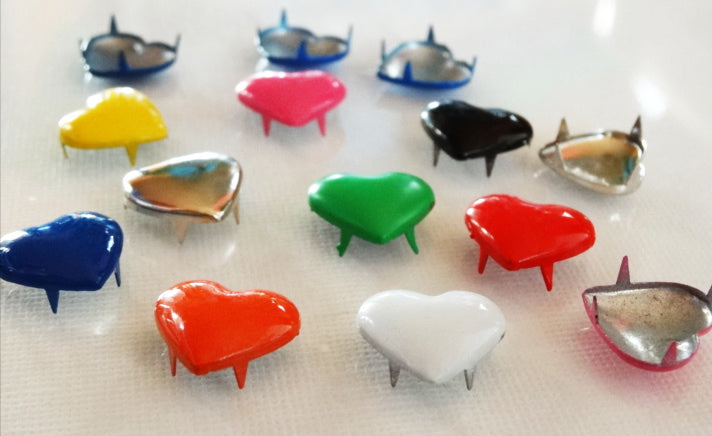 Runde Krallennieten Herzen