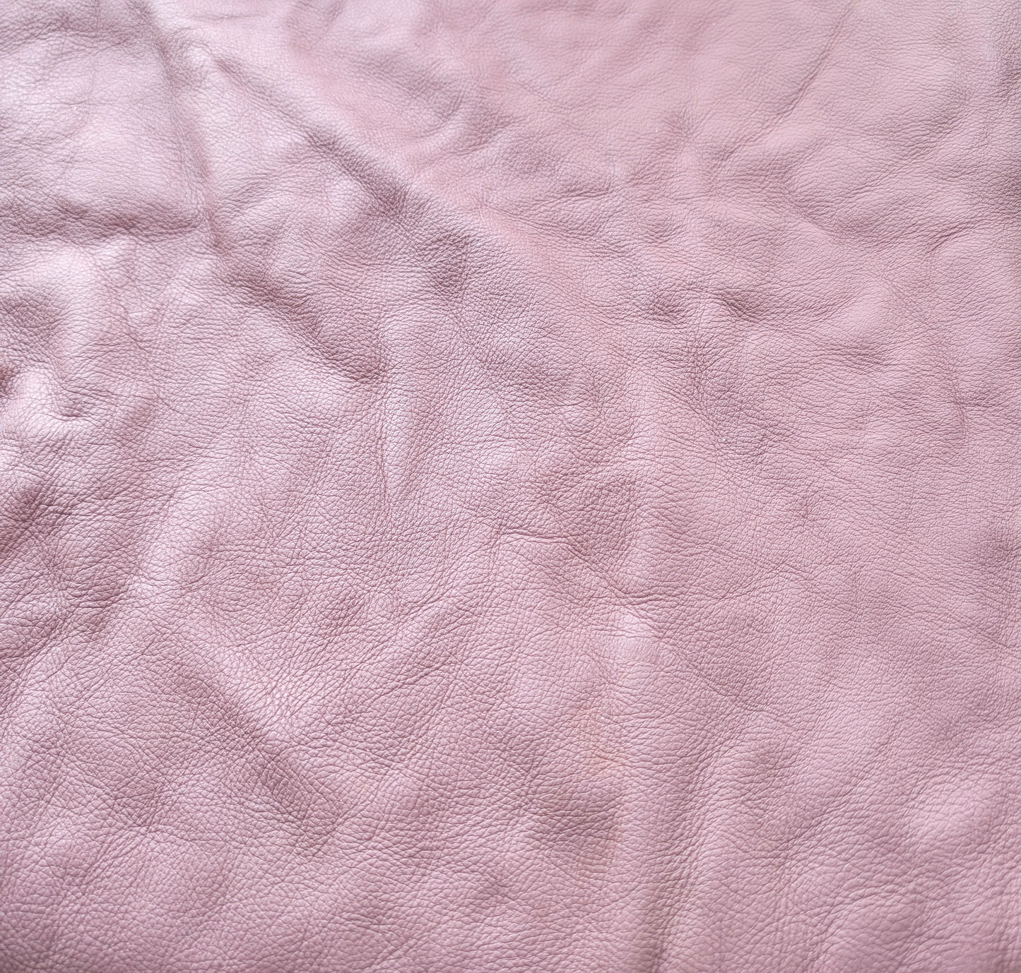 Leather strips (genuine, nappa leather) purple puce