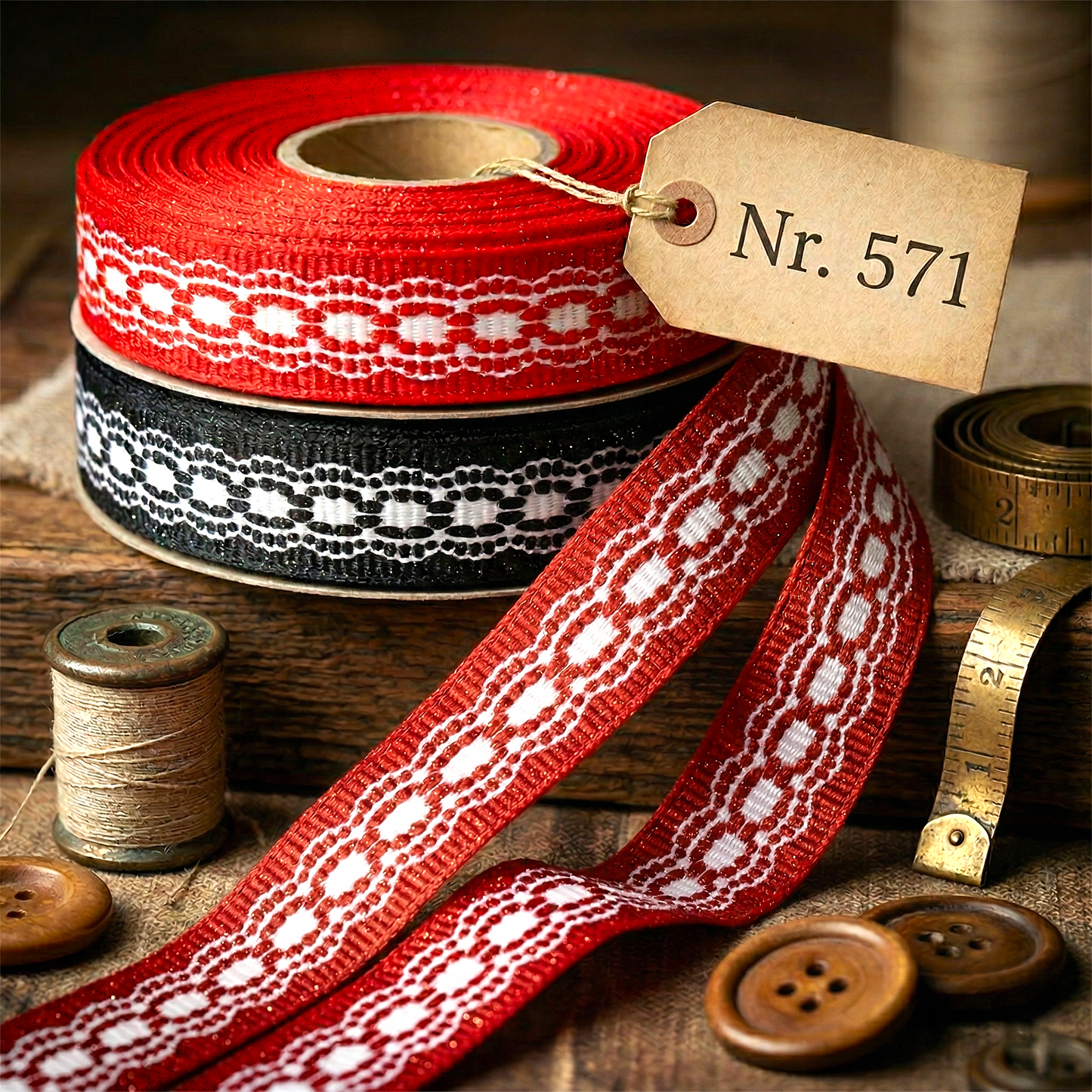 „Vintage Charm – Filigranes Häkeloptik-Ripsband in Rot & Schwarz“ 9mm