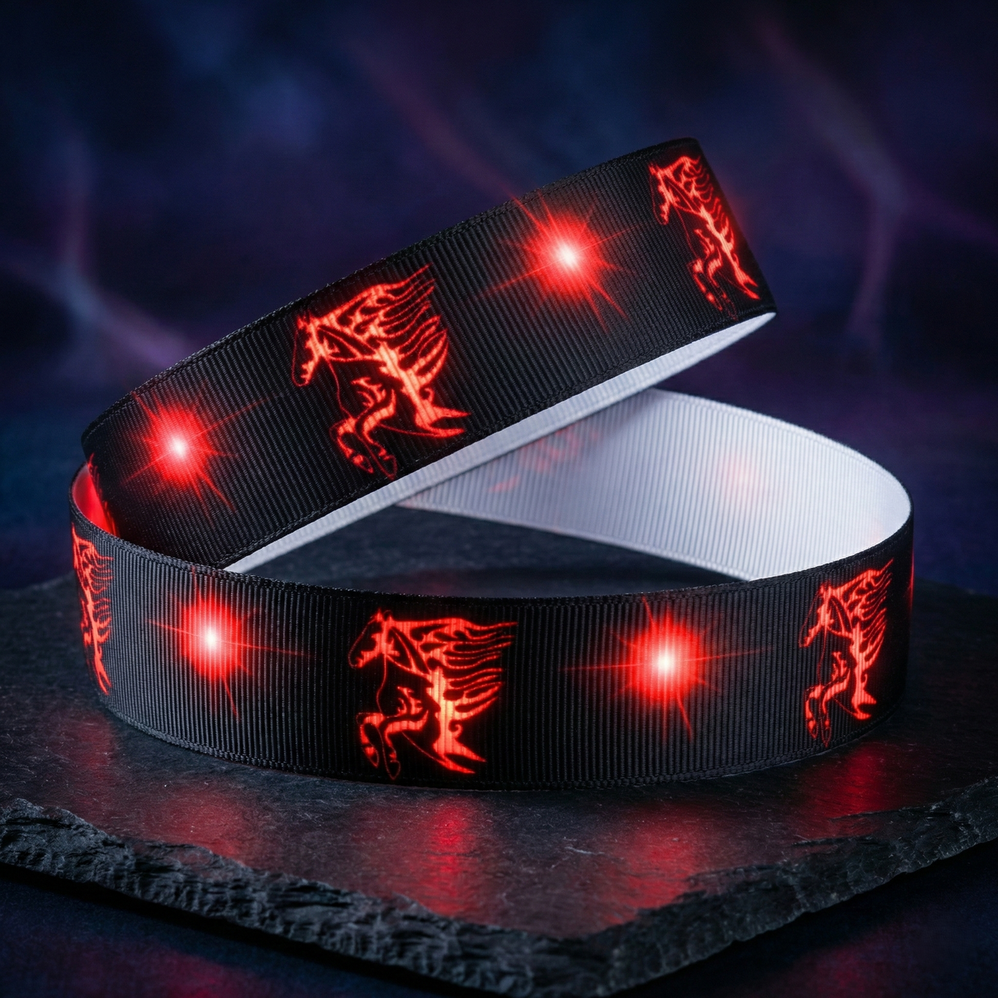 Exclusive – Exclusive printed ribbon, horse tribal design with style – 25mm