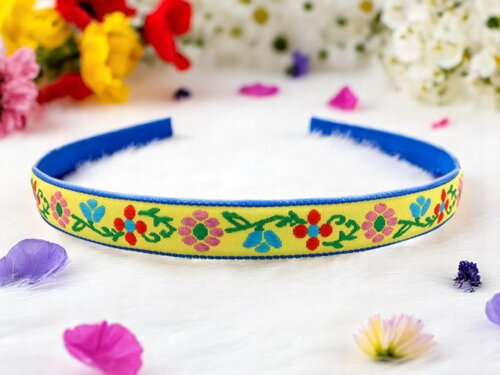 Blumenpower – Webband 16 mm mit bunten Blüten auf Gelb