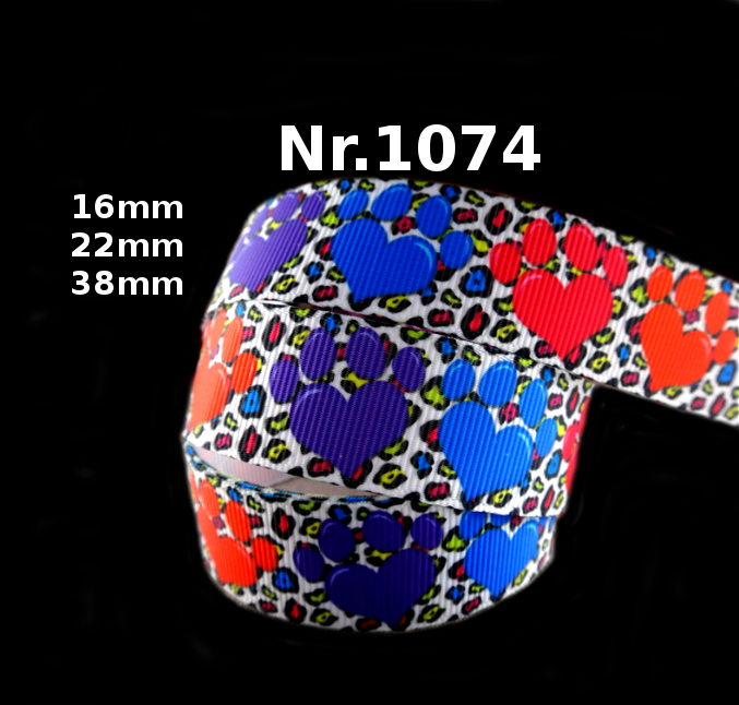 Pfotenabdrücke auf Leopardenmuster