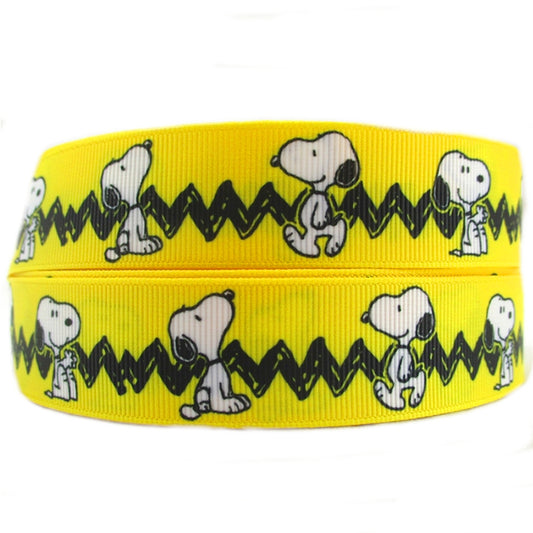 Snoopy  - 22mm, Niedlicher Peanuts-Charakter auf Gelb