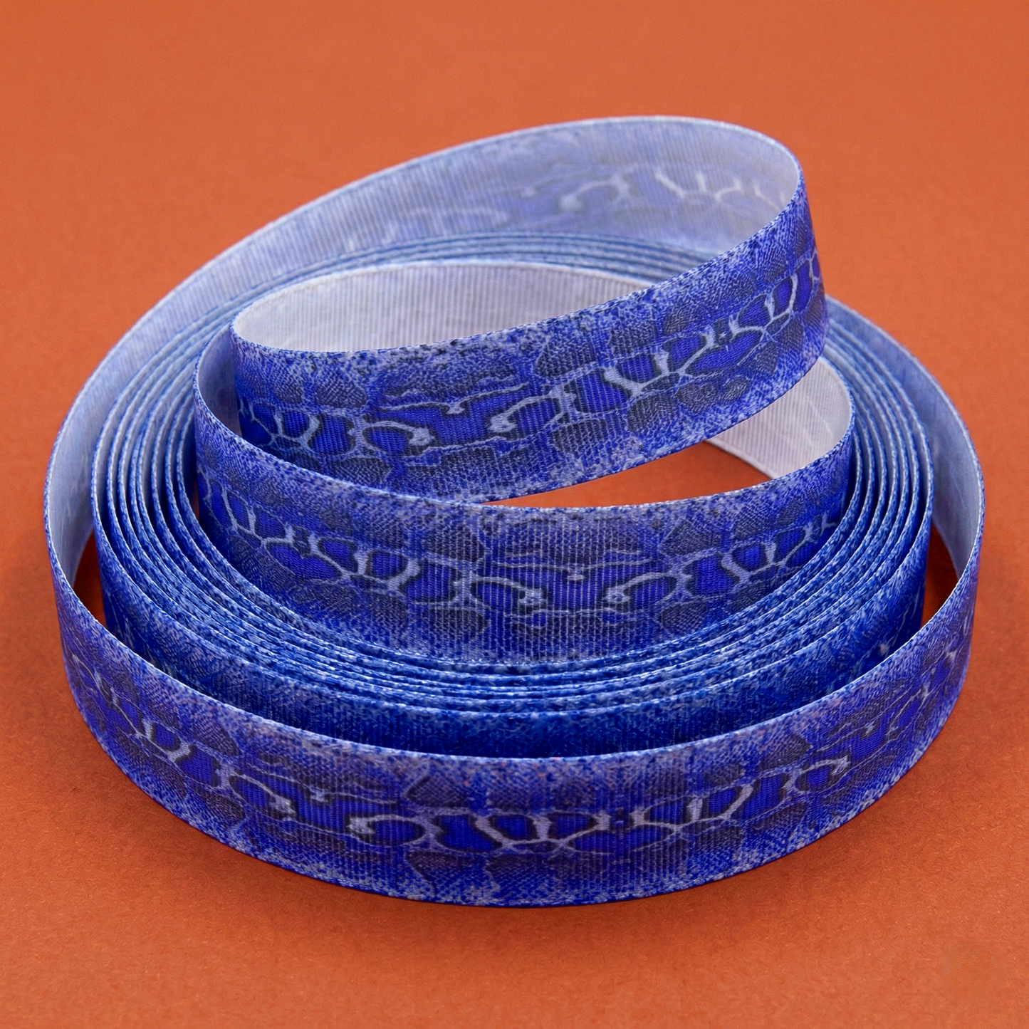 Exklusives  Blaues Schlangenmuster -Band – 22mm