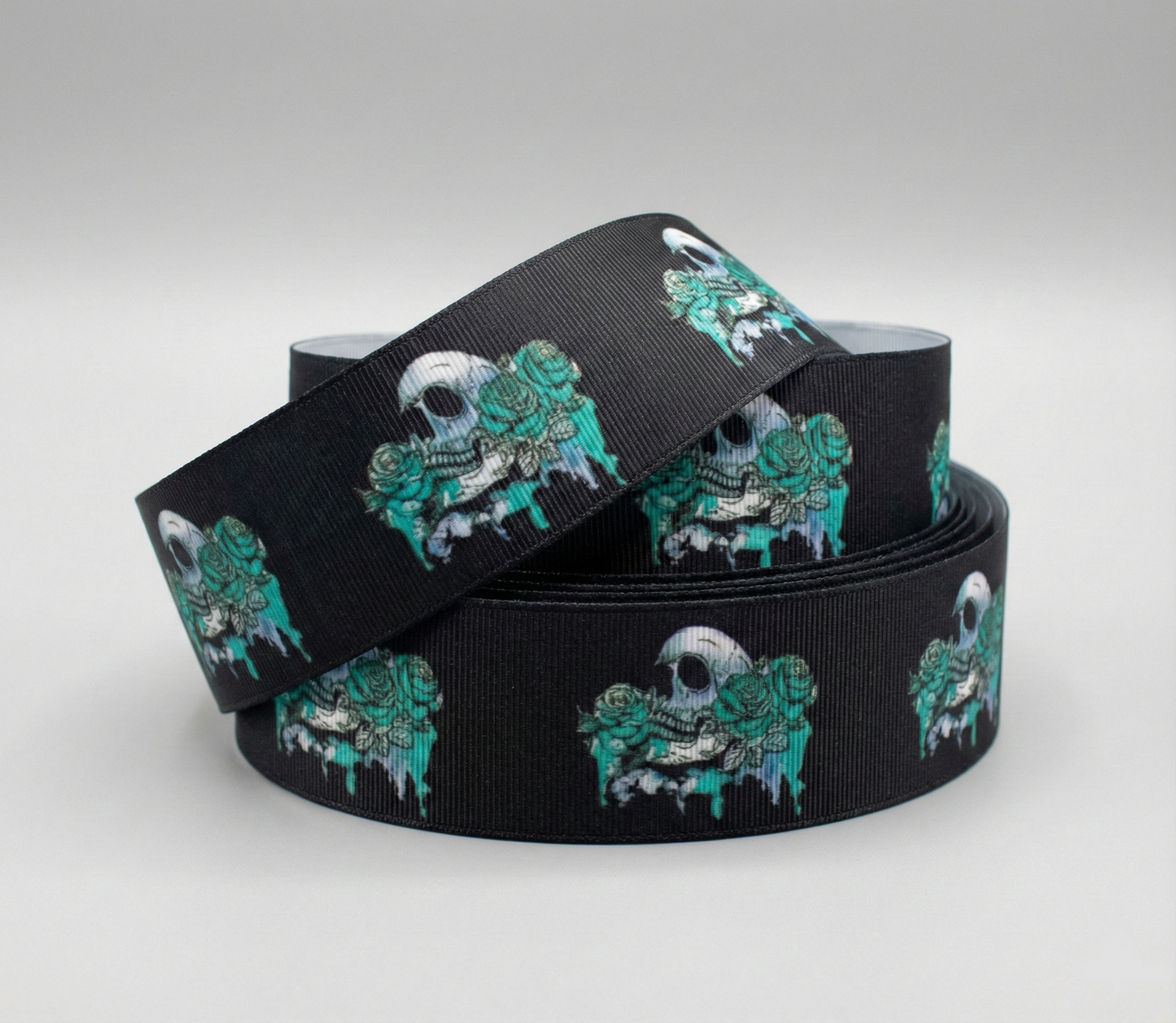 Exklusives  Totenkopf & Blaue Rosen - Band – 38mm