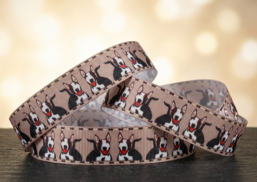 Exklusives  Lächelnder Bullterrier - Band mit Knochenrand – 22mm