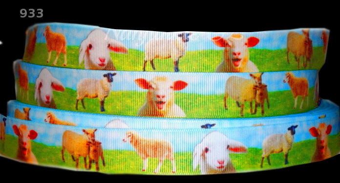 Exklusives  Schafe & Lämmer - Band mit Wiesenhintergrund – 22mm