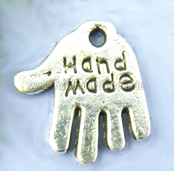 Verschiedene  Handmade   Made with Love  Anhänger