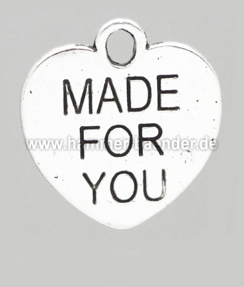 Verschiedene  Handmade   Made with Love  Anhänger