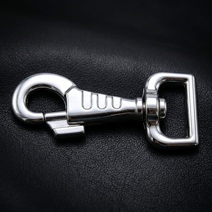 🐕„Deluxe Karabiner“ – Extra Stark & Elegant – 22 / 25 mm.  – Hochbelastbarer Bolzenkarabiner mit dekorativer Prägung“ ✨