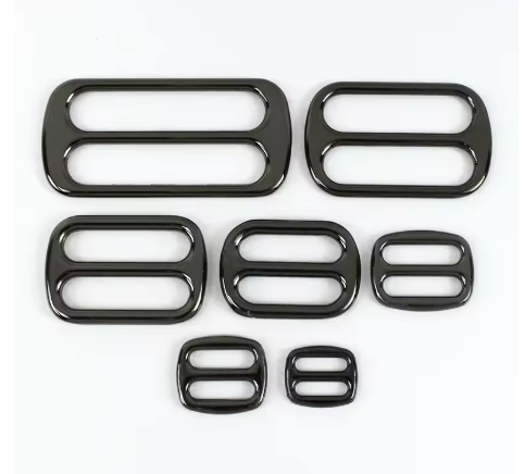 Schieber aus Metall, Stark in Schwarz