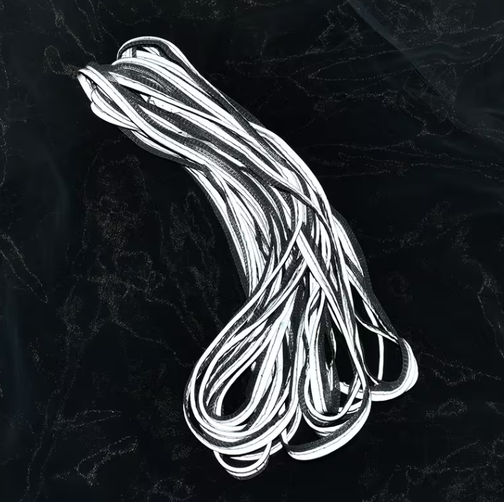 Reflektierendes Paspelband 10 mm – Sicherheit zum Einnähen