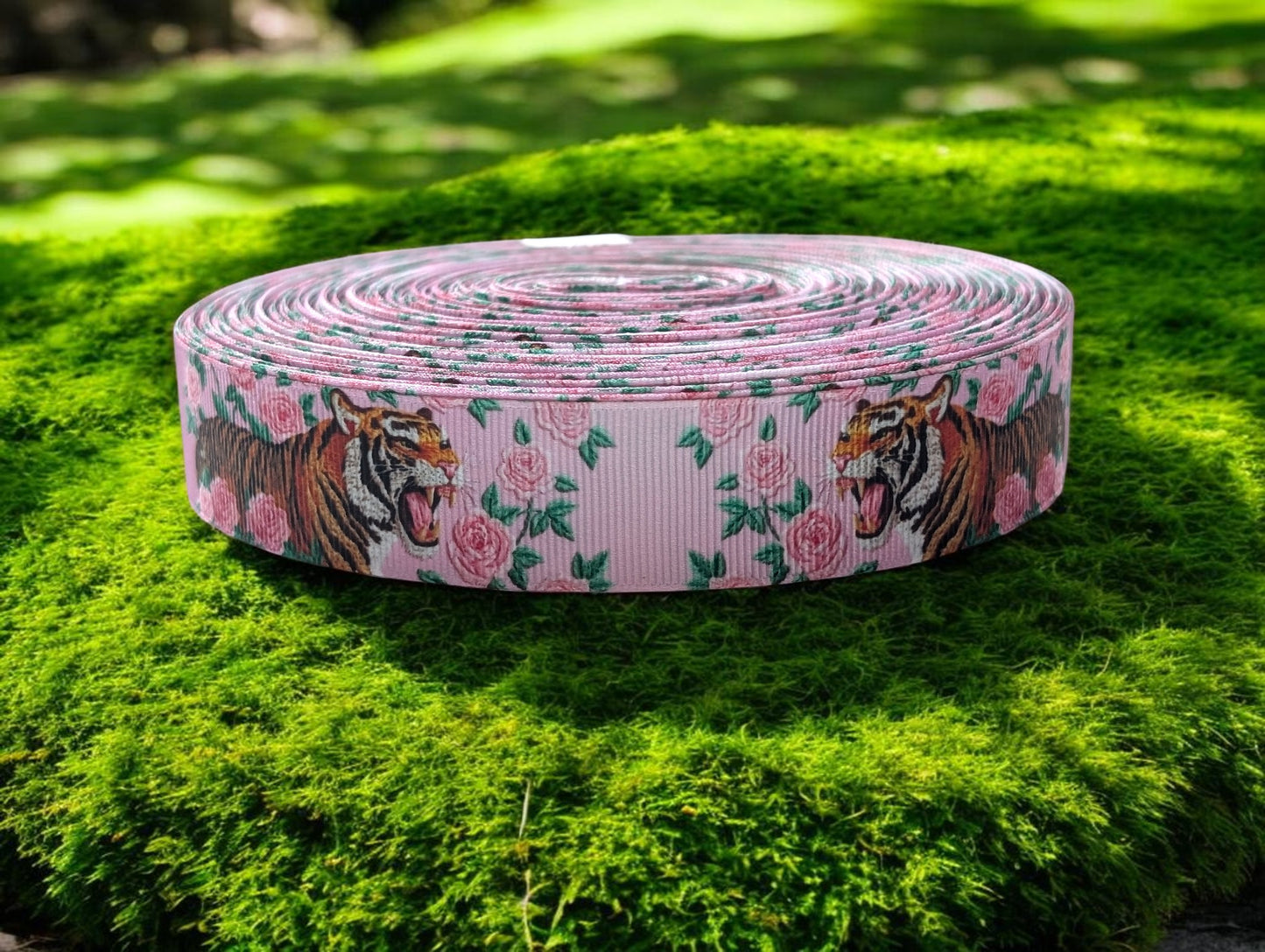 „Tiger & Roses“ – Edler Designer-Look in 3D-Stick-Optik 25mm (Eigenproduktion)