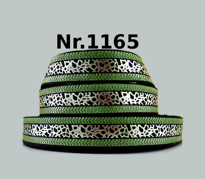 Nr. 1164 in Grün oder Rot mit Silberfolierung