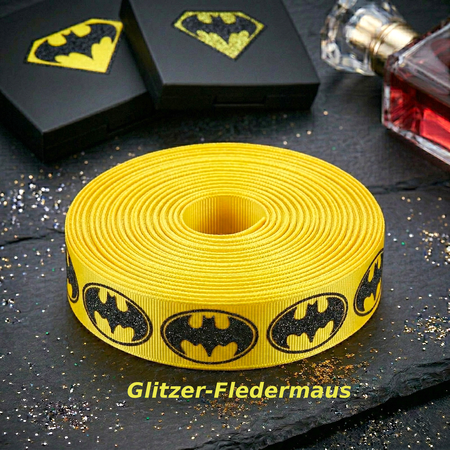 🦇 Fight with Glamour! – Glitzer-Fledermaus Ripsband in Magenta, Rosa & Gelb ✨