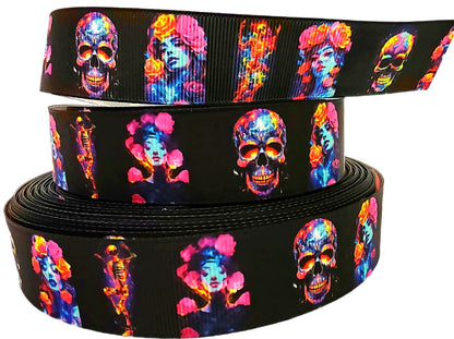 Totenkopf & Schönheiten – Exklusives bedrucktes Band 25mm