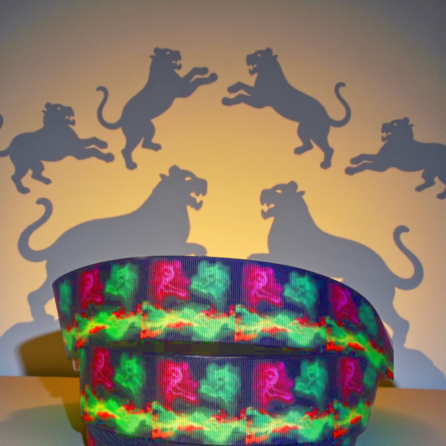 Exklusives  Abstrakter Tiger-Schattenkampf -Band in Leuchtfarben – 38mm