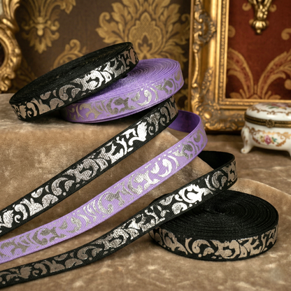 „Royal Baroque – Glamouröses Ornament-Ripsband mit Silberglanz“ 9mm