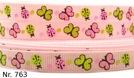 Schmetterlinge und Marienkäfer