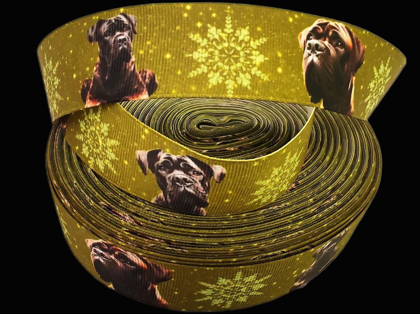 Süßer Boxer auf Grün – Exklusives bedrucktes Band 32mm