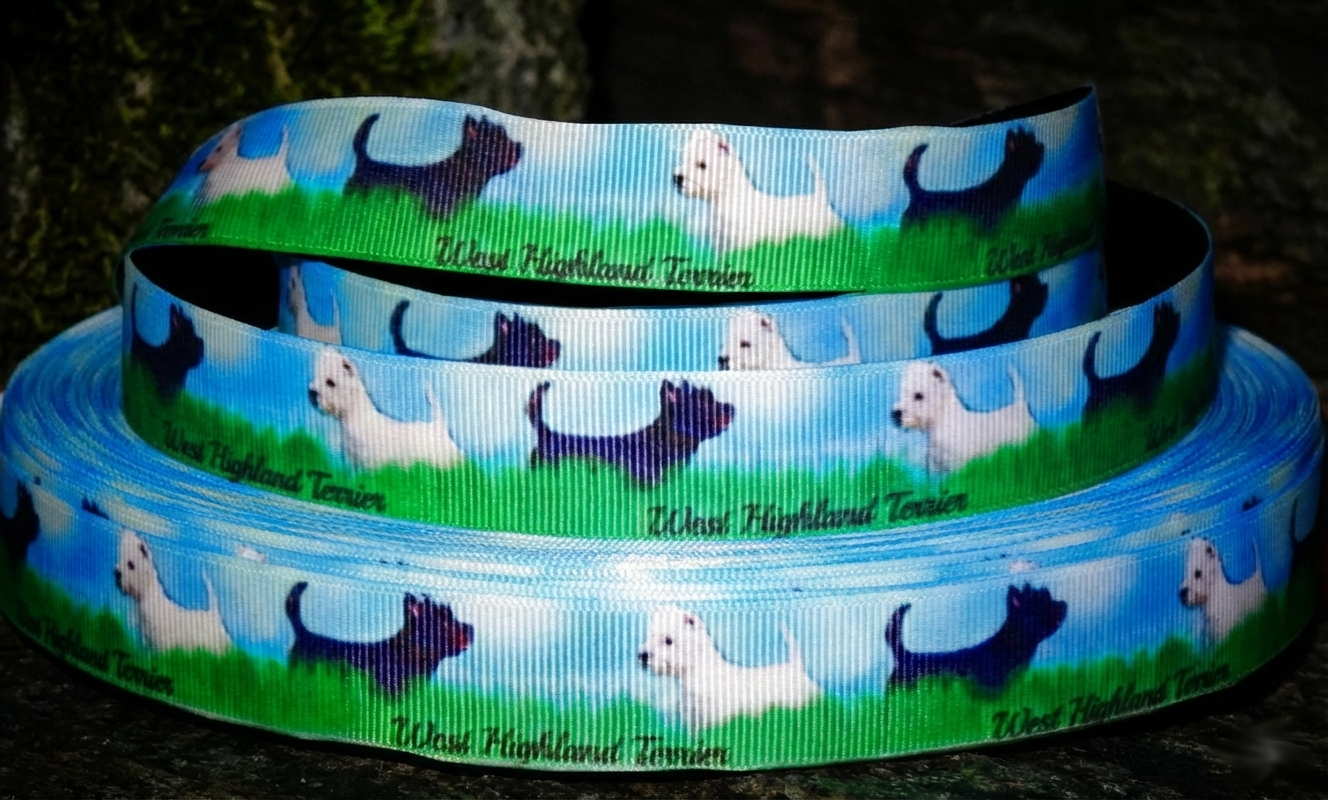 Exklusives  West Highland Terrier - Band mit Wiese und Himmel – 22mm