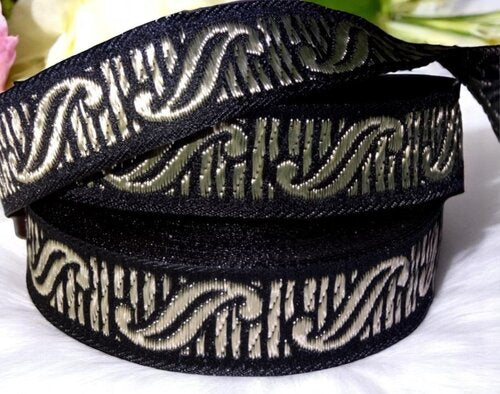 Wellenzauber – Webband 16 mm mit goldenen Ornamenten