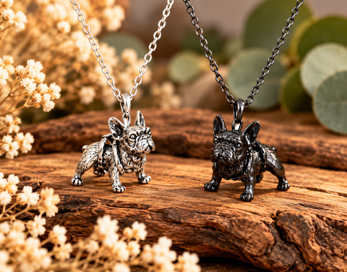 3D Französische-Bulldogge-Halskette in Silber und Schwarz als Präsentationsbild