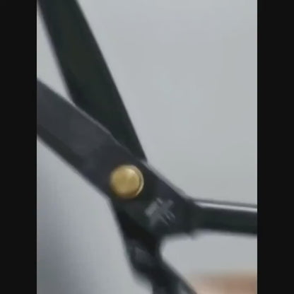 Profi-Schneiderschere aus Manganstahl – Extrem scharf & Robust